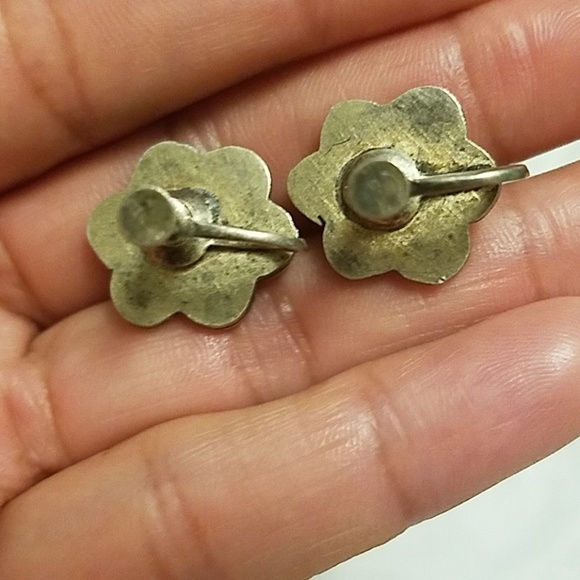 Vintage Navajo Earrings - Picture 4 of 4